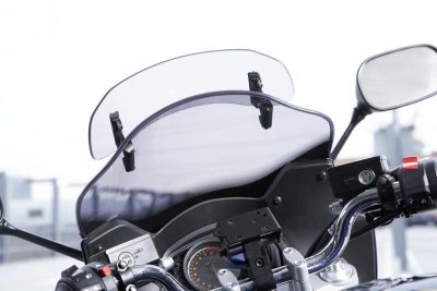 Suzuki 990D0-18H55-CLF Стекло ветровое мотоцикла GSX 1250  FA 2010-2012