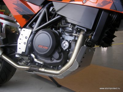 Защита тормозного цилиндра для мотоциклов KTM 690 SM
