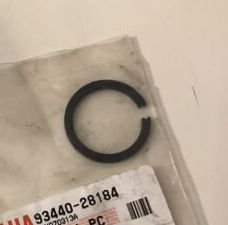Yamaha OEM 93440-28184-00 Стопорное кольцо