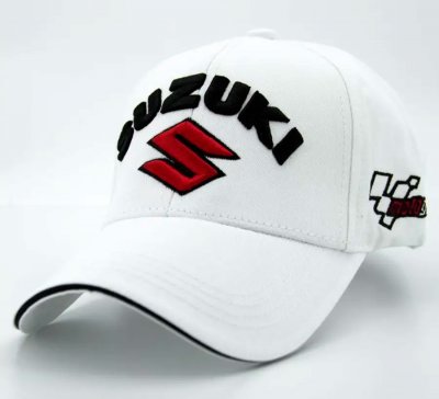 Бейсболка Suzuki белая