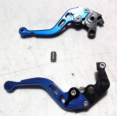 Короткие рычаги тормоза-сцепления Honda CB 1000 R/RA 08-17, CBR 1000 RR / Fireblade 04-07 синие