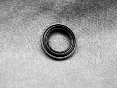 Пыльник прогрессии амортизатора Kawasaki OEM 92049-1098