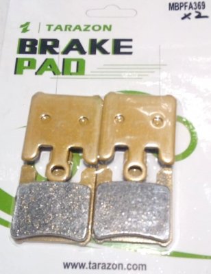 Тормозные колодки передние для Kawasaki Z900 RS/ ZX 6R/ ZX-10R / Suzuki GSX-R 1000 полуметаллические (комплект на два суппорта)