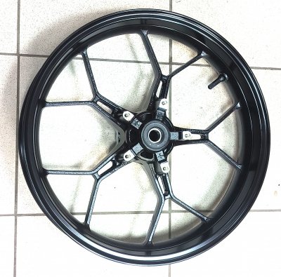 Передний колёсный диск Arashi для Honda CBR650R 18-23