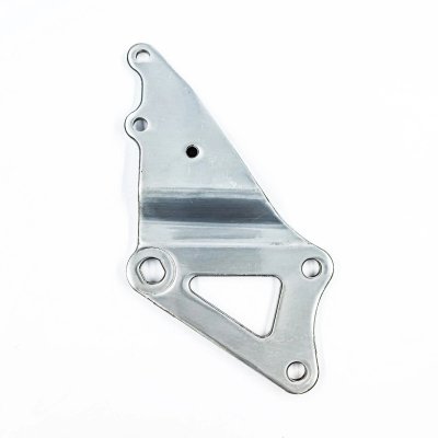 Кронштейн подножки передний правый OEM Suzuki 43511-17D00