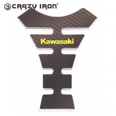 CRAZY IRON Наклейка на бак KAWASAKI GREEN, текстура карбона